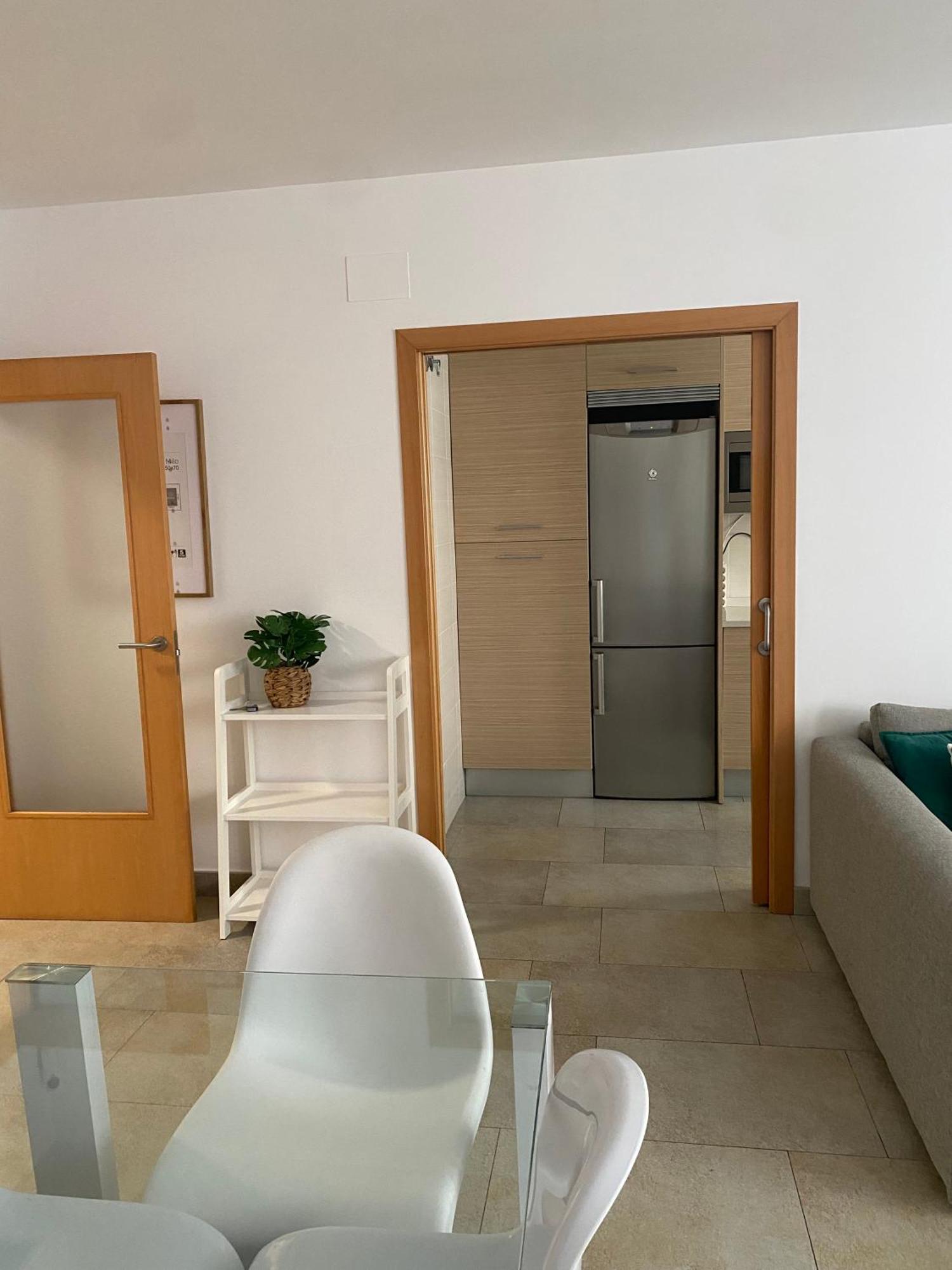 Апартаменты Apartamento A 200 M Del Mar Камбрильс Экстерьер фото